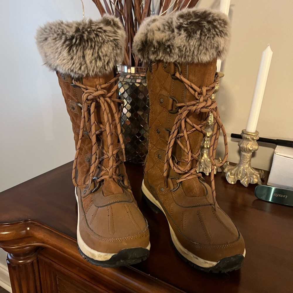 Bear paw snow boots